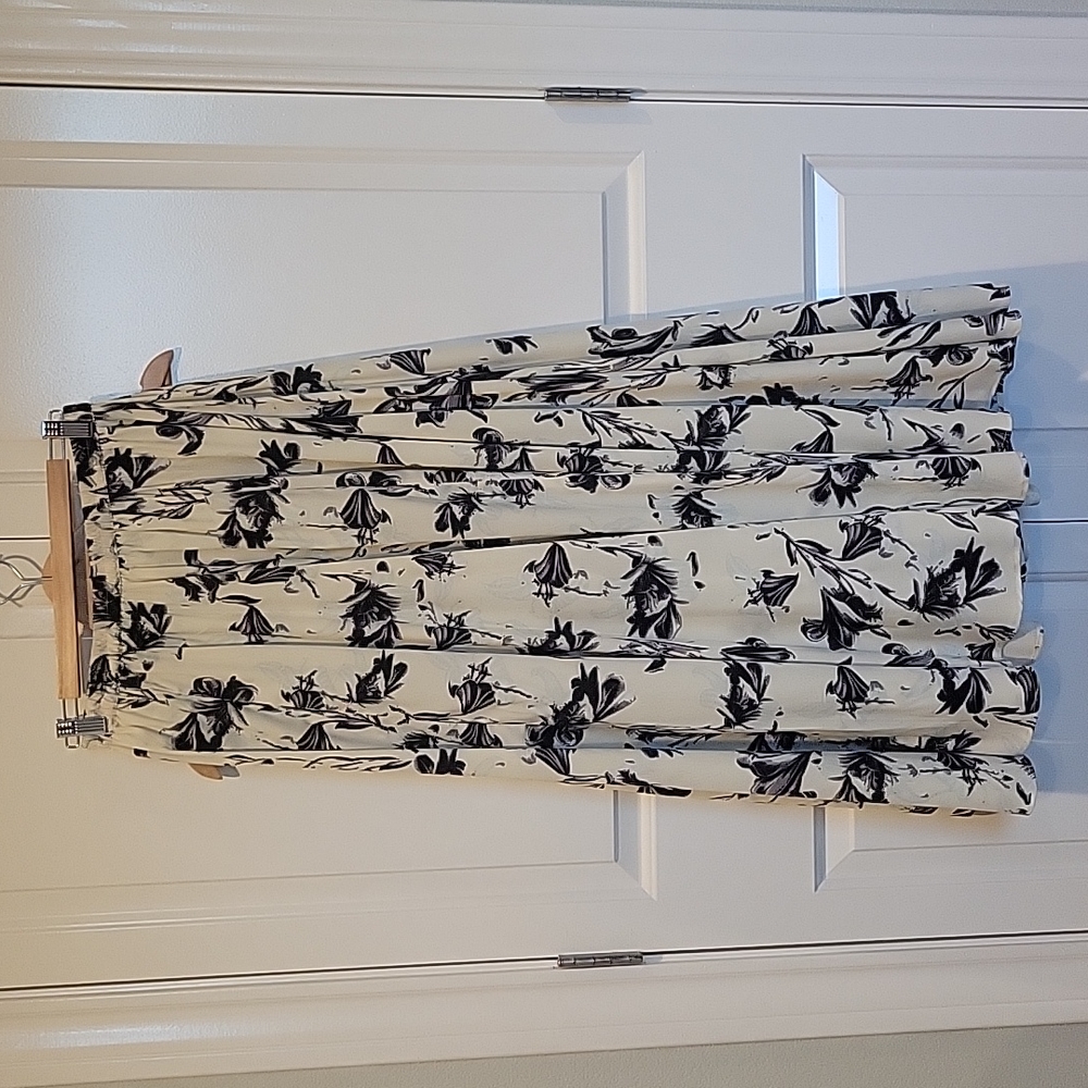 Full maxi skirt